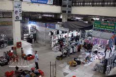 Los quioscos en el mercado Vinh, en la provincia de Nghe An. (Foto ilustrativa. Fuente: VNA)