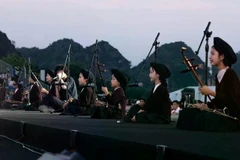 El club de canto Xam Ha Thi Cau se presenta en el festival de música Forestival 2025. Fuente: SGGP
