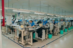 Confección de prendas de alta gama para exportación en la fábrica de MSV Hue (de 100% capital japonés), en el Parque Industrial Phu Bai, ciudad de Hue. (Foto: msvhue.com)