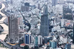 Ciudad Ho Chi Minh consolida su posición como principal destino de inversión en Vietnam, con un fuerte incremento de operaciones de fusiones y adquisiciones. (Foto: VNA)