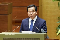 Le Quang Manh, secretario general y jefe de la Oficina de la Asamblea Nacional y titular de la Oficina del Consejo Electoral Nacional, presenta el informe final de las elecciones de la Asamblea Nacional de la XVI Legislatura y los Consejos Populares de todos los niveles para 2026–2031. (Foto: VNA)