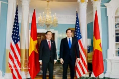 El ministro de Relaciones Exteriores de Vietnam, Le Hoai Trung, (izquierda) y el secretario de Estado de Estados Unidos, Marco Rubio. (Fuente: VNA)