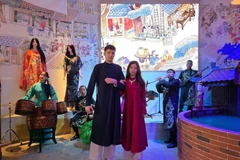 La presentación del Ao Dai en la EXPO Osaka 2025. (Foto: Departamento de Cooperación Internacional)
