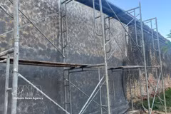 El tramo de muralla en el que se están realizando trabajos de pintura y acabado final mantiene características coherentes con el resto de los segmentos del conjunto. (Foto: VNA)