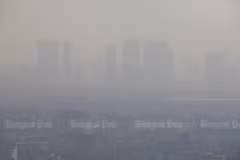 El polvo cubre Bangkok el 7 de enero. (Foto: bangkokpost.com)