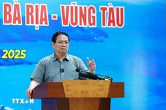 El primer ministro Pham Minh Chinh en la sesión de trabajo con el Buró Ejecutivo del Comité partidista de la provincia sureña de Ba Ria-Vung Tau. (Foto: VNA)