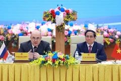 El primer ministro vietnamita, Pham Minh Chinh, y su homólogo ruso, Mikhail Mishustin, copresidieron hoy aquí el Diálogo Empresarial de Alto Nivel entre ambos países. (Fuente: VNA)