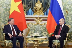 El secretario general To Lam se reúne con el presidente ruso Vladimir Putin. (Foto: VNA)