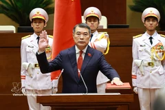 El primer ministro de Vietnam, Le Minh Hung, presta juramento (Foto: VNA)