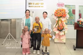 Niños en el día de su alta hospitalaria. Foto: VNA