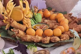 135 platos de una sola fruta: Vinh Long establece un nuevo récord culinario vietnamita