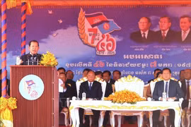 El presidente del PPC, Samdech Techo Hun Sen, pronuncia un discurso en el evento. (Fuente: VNA)