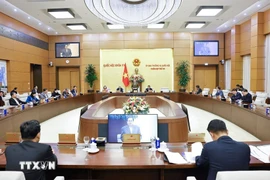 Una reunión del Comité Permanente de la Asamblea Ncional de Vietnam. (Fuente: VNA)