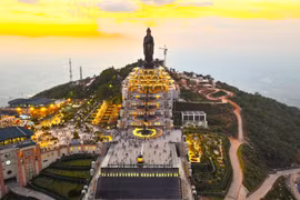 Tay Ninh, una tierra revolucionaria y un símbolo turístico de la región sudeste de Vietnam