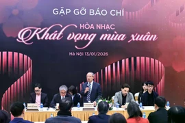 El presidente de la Asociación de Música Clásica de Vietnam, Nguyen Van Than, habla en la conferencia de prensa (Fuente: VNA)