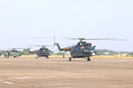 Fuerza aérea de Vietnam entrena para el 80.º aniversario del Día Nacional