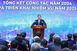 El primer ministro Pham Minh Chinh pronuncia un discurso en el evento. (Fuente: VNA)