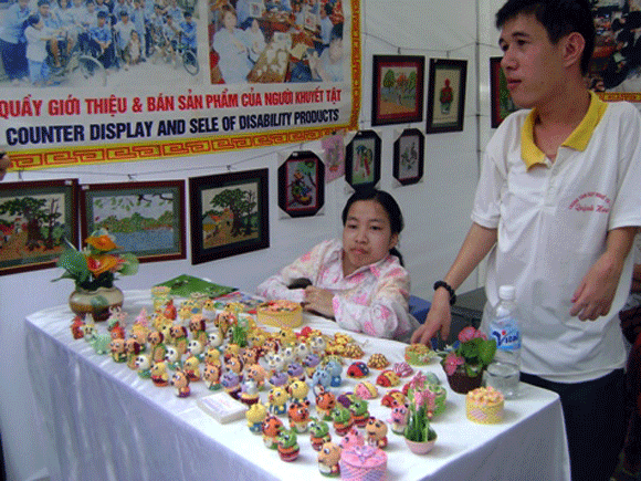 Recaudan en Vietnam más de un millón de dólares a favor de los discapacitados ảnh 1 Recaudan en Vietnam más de un millón de dólares a favor de los discapacitados ảnh 1