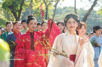Vietnam preserva y difunde los valores culturales tradicionales en la era digital
