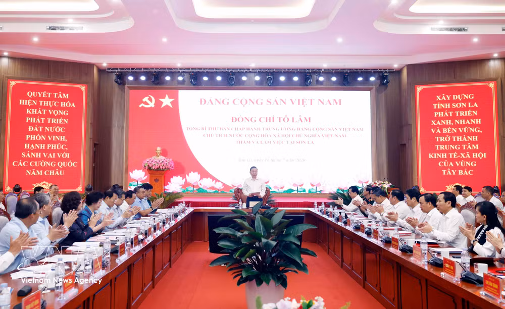 vnanet-potal-tong-bi-thu-chu-tich-nuoc-lam-viec-voi-ban-thuong-vu-tinh-uy-son-la-8891014.jpg