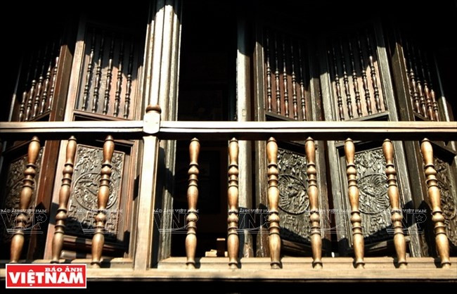 Arquitectura tradicional de madera de una casa en el casco antiguo de Hanoi (Fuente: VNA).