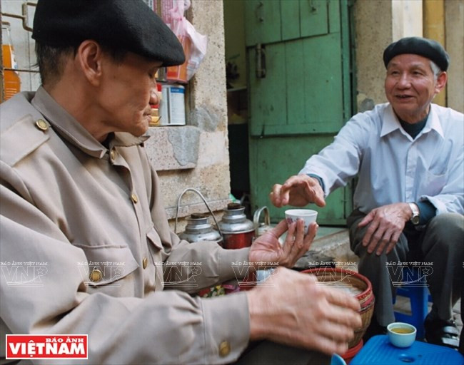 Vida cotidiana de los hanoyenses en el casco antiguo (Fuente: VNA)