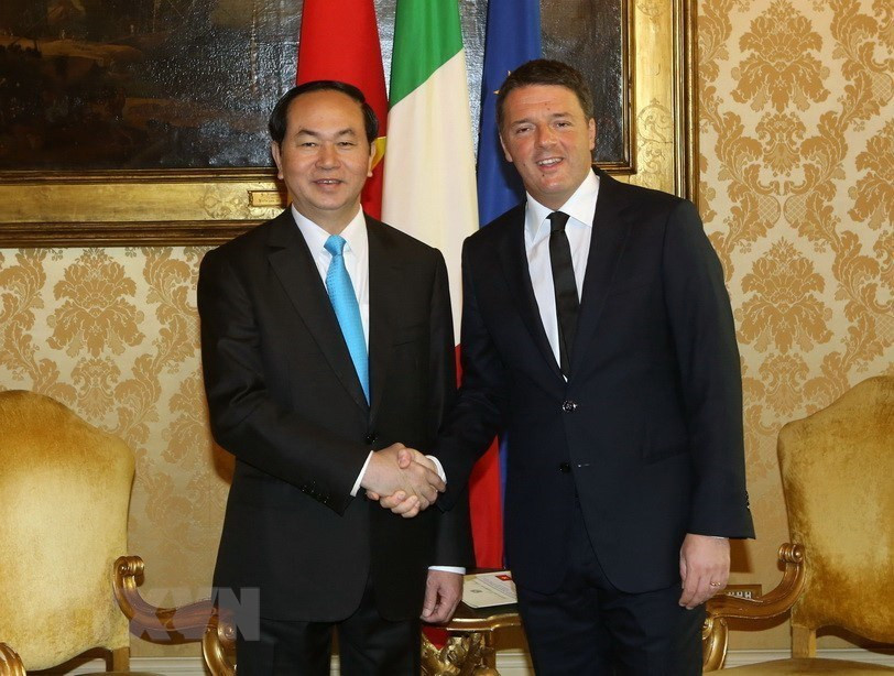 El presidente de Vietnam, Tran Dai Quang, sostuvo conversaciones con el primer ministro de Italia, Matteo Renzi, durante su visita al país europeo en 2016 (Fuente: VNA)