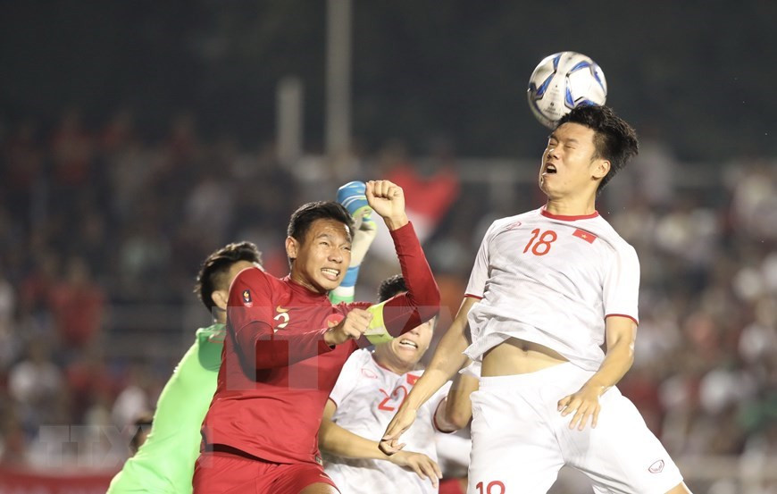 A pesar de las presiones que sufrieron en los últimos minutos del partido, los discípulos del entrenador surcoreano Park Hang- seo se mantuvieron firmes en defensa y despejaron todos los ataques del rival (Fuente: VNA)