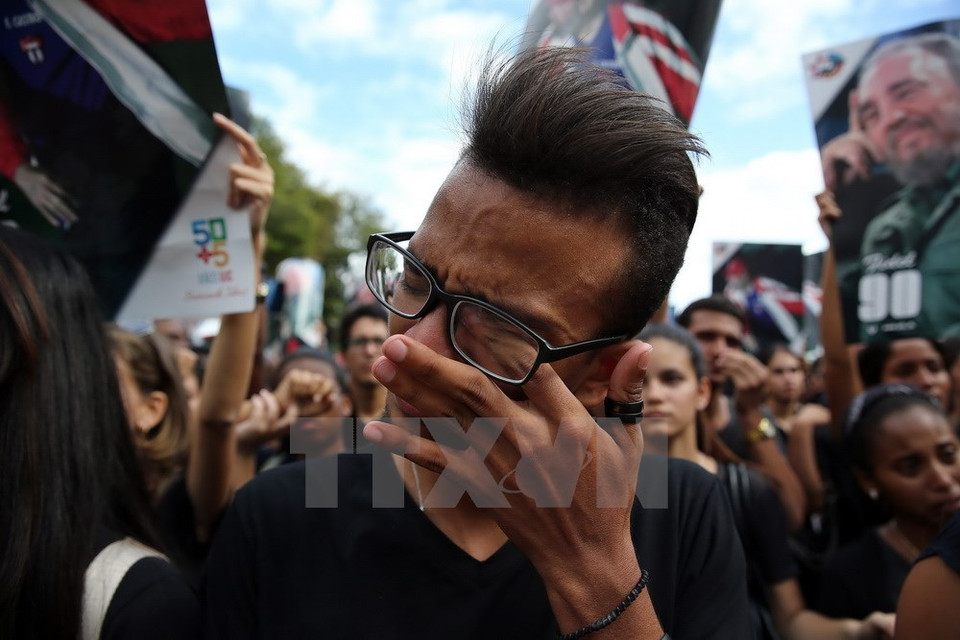 Un póster con la imagen de Fidel en un acto conmemorativo en La Paz, Bolivia (Fuente: Reuters).