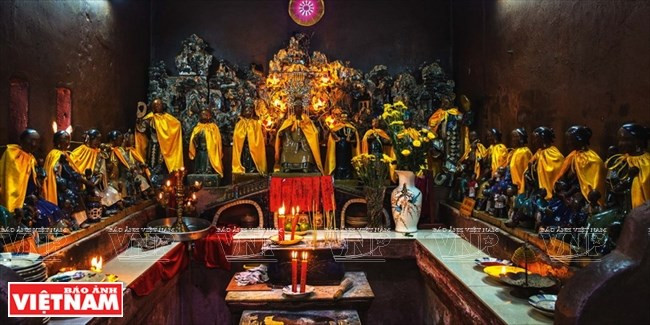 Una foto de las estatuas de Buda en una pagoda. (Fuente: VNA)