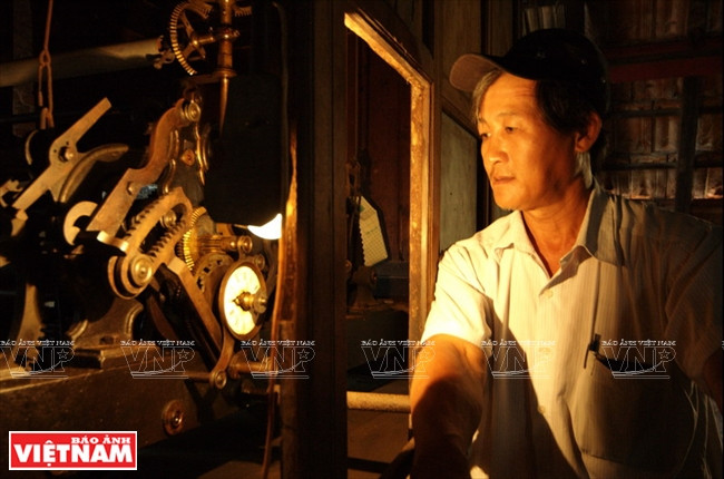 El sistema del reloj, de 2,5 metros de alto y tres de largo.