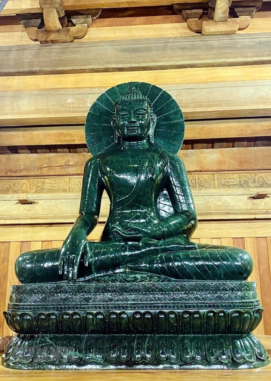 Una estatua de buda de jade (Fuente: VNA)
