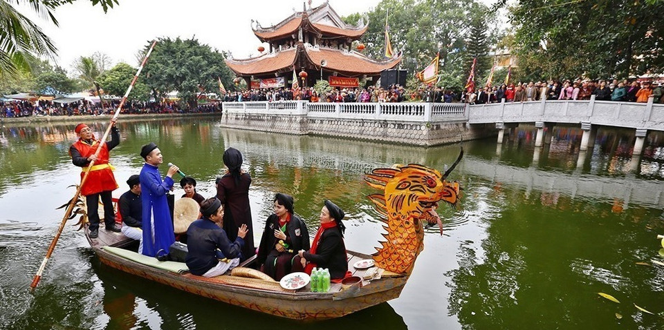  Quan ho (canto dúo de amor) de Bac Ninh fue reconocido por la UNESCO como Patrimonio cultural inmaterial de la humanidad.