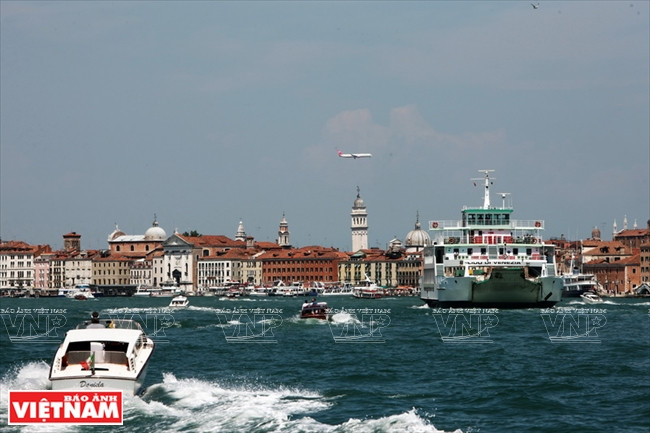  Venecia es un Patrimonio de la Humanidad, apodada “La ciudad flotante”.
