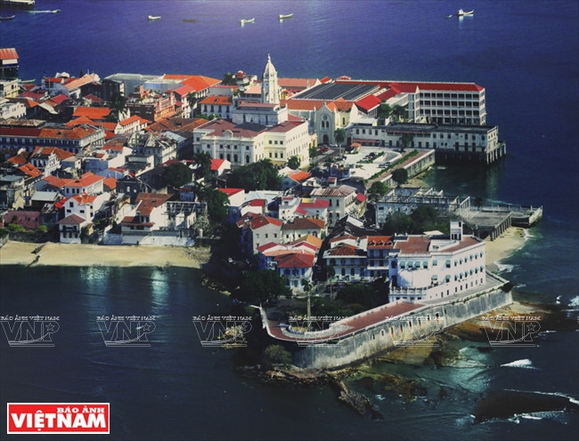 Vista aérea del casco antiguo. Se puede encontrar Las Bóvedas y la Plaza de Francia. (Fuente: VNA)