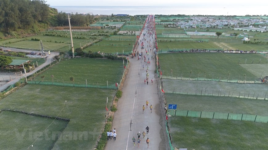 La carrera se realizó anualmente en marzo para conmemorar la fundación de la Unión de Jóvenes Comunistas de Ho Chi Minh (26 de marzo) y el Día del Deporte de Vietnam (27 de marzo), pero este año se reprogramó para julio debido al COVID-19 (Foto: Vietnam + )