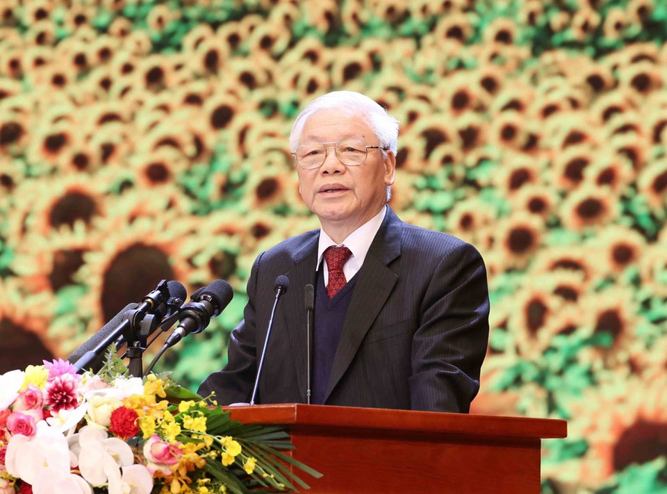 El secretario general del Partido y presidente, Nguyen Phu Trong, pronunció un discurso en un solemne mitin para celebrar el 90 aniversario de la fundación del Partido Comunista de Vietnam (3 de febrero de 1930). (Foto: VNA)