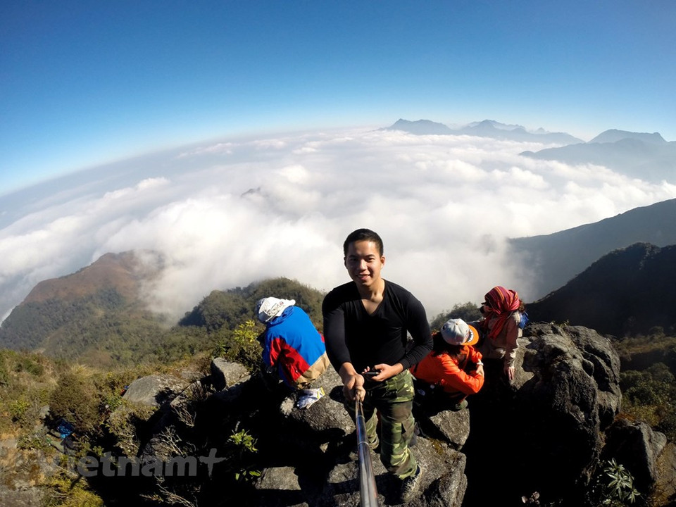 El resultado del viaje es llegar al cima de la montaña entre las nubes blancas (Foto: Vietnam +)