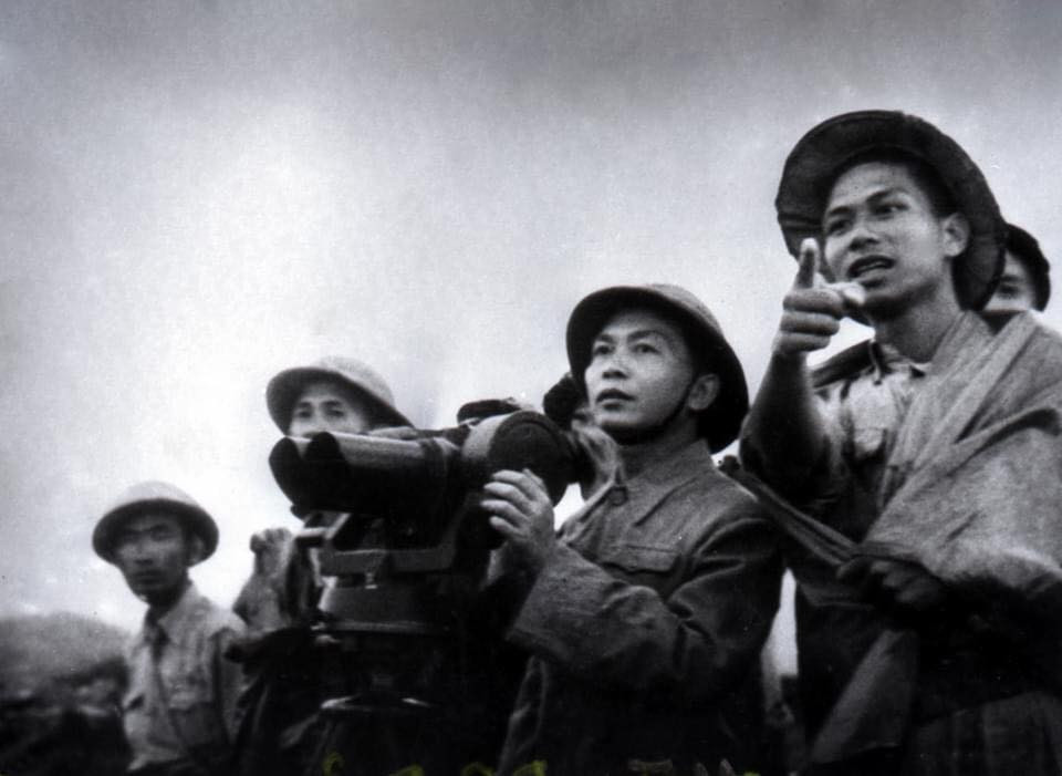 General Vo Nguyen Giap antes de iniciar la batalla Dien Bien Phu. (Foto: archivo)
