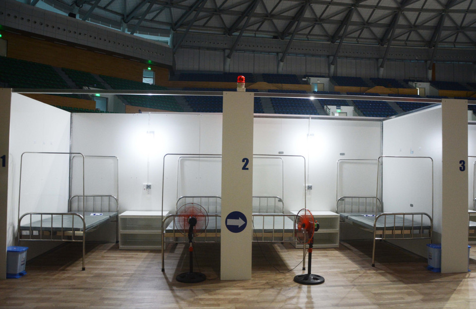 El hospital de campaña se levantó en el Estadio Tien Son tras tres días de instalación (Foto: VNA)