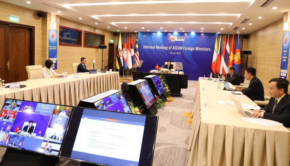 Panorama de la Reunión informal de Ministros de Relaciones Exteriores de la ASEAN en el Centro Internacional de Convenciones, en Hanoi (Foto: VNA)