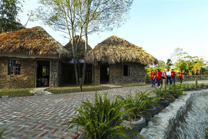 El desarrollo del turismo contribuye a los cambios en la provincia de Dien Bien (Foto: VNA)