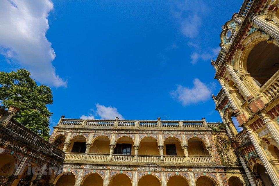 Hoy, este edificio único se utiliza como un lugar para visitar tanto para viajeros nacionales y extranjeros. (Foto: Vietnam +)