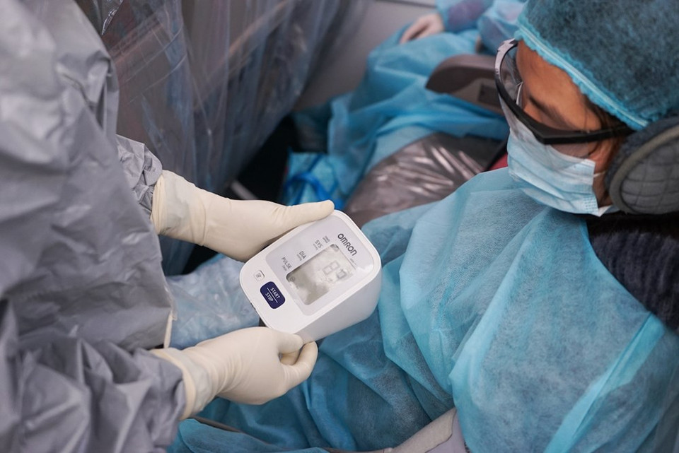 Durante el vuelo, el equipo médico ofreció atención médica a los pasajeros (Foto: Vietnam Airlines)