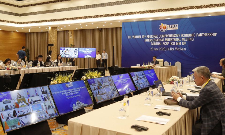 Panorama de la décima Reunión Ministerial de mitad de período de la RCEP en Hanoi. (Foto: VNA)