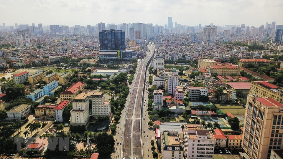La sección de cruce de Nga Tu Vong-Nga Tu So, de casi 2 km, se ha completado. (Foto: VNA)