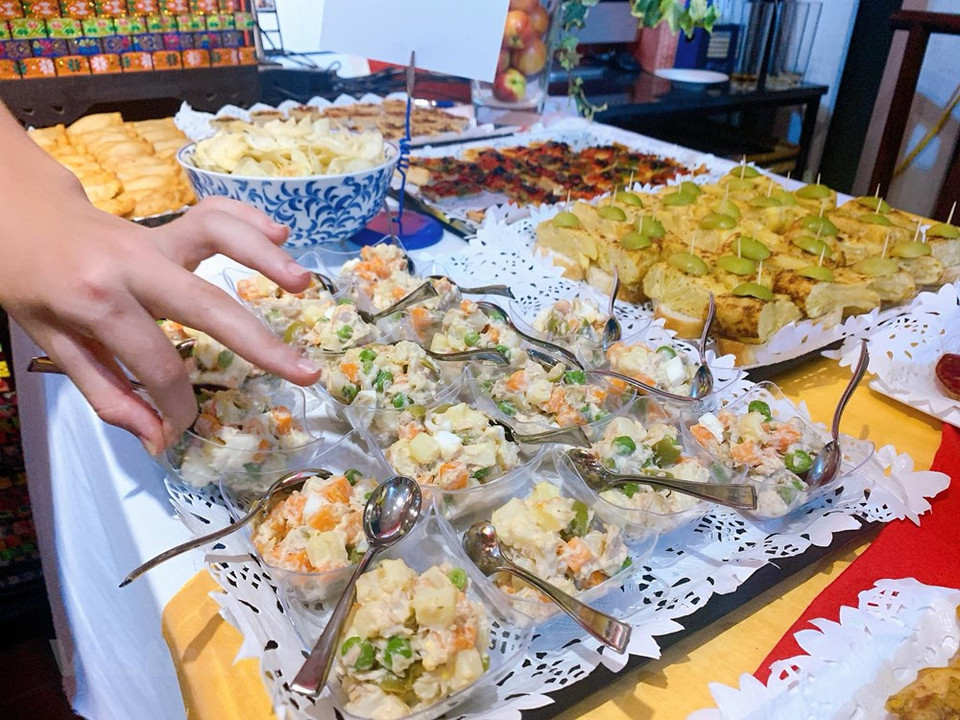 Ensalada de atún con verduras. (Foto: Vietnam +)