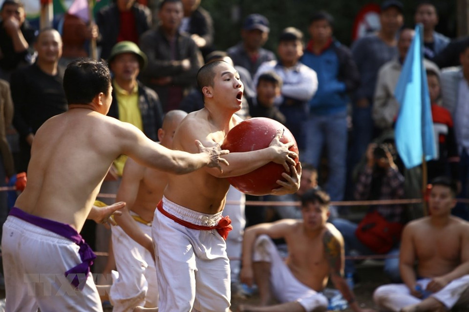Al jugar, las partes evitan choques innecesarios. (Foto: VNA)