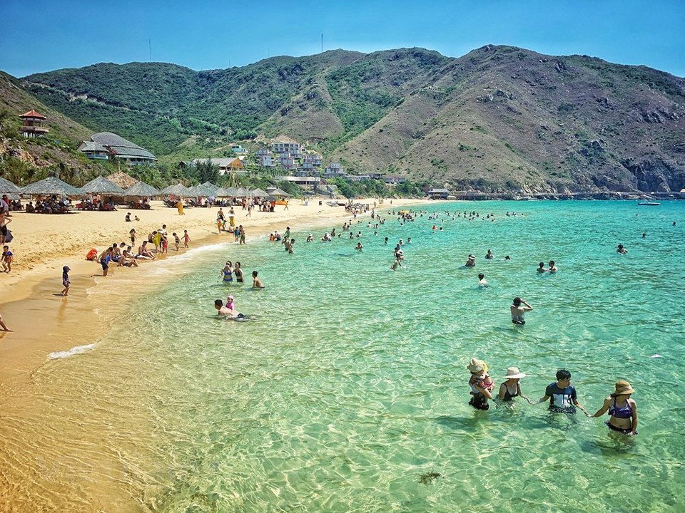 Diversas actividades de recreación se pueden disfrutar en Canal Gio (Foto: VNA)