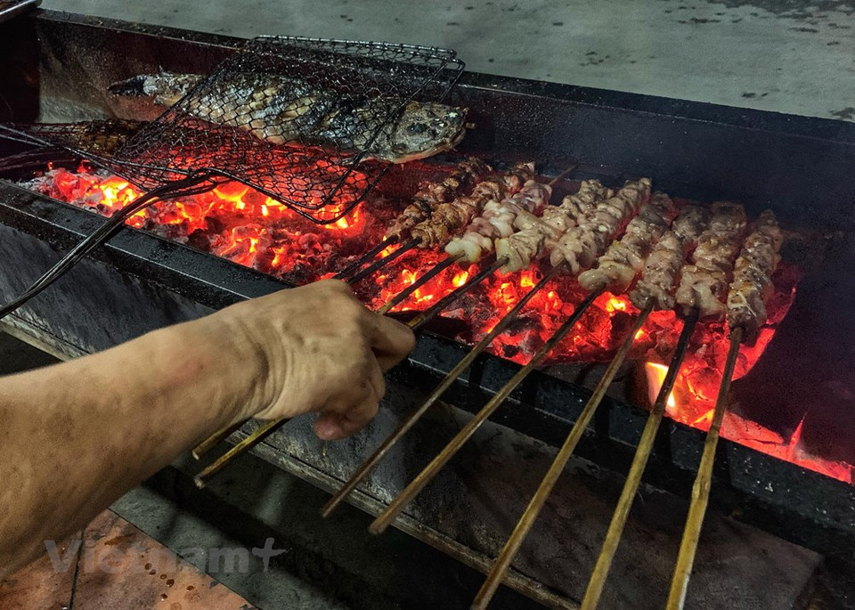 Los platos al horno son la cocina más típica de Ban Lac. (Foto: Vietnam+)